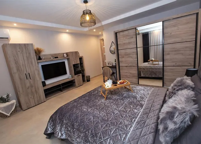 Honeycomb Designer Apartment